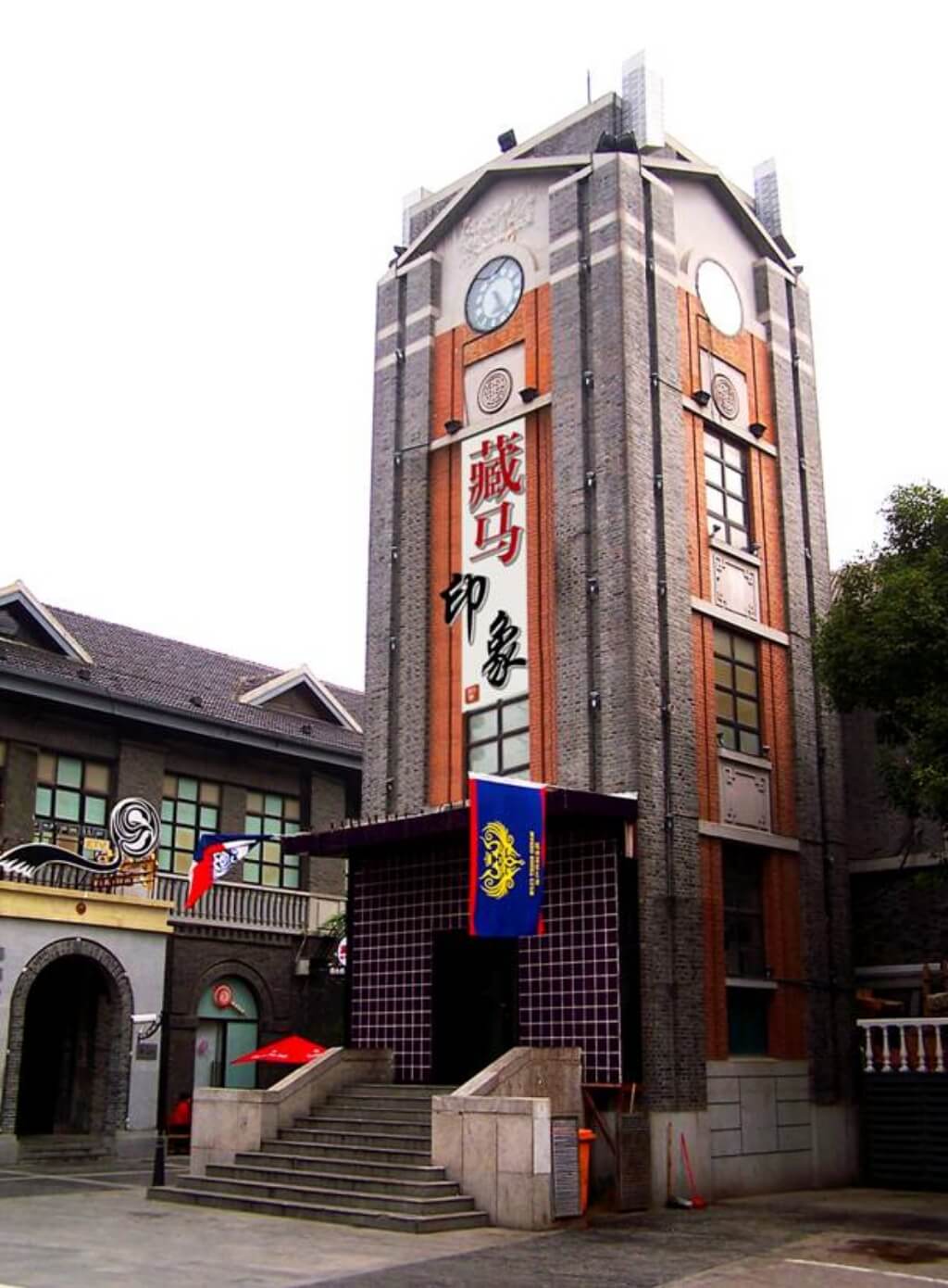 泊里历史建筑